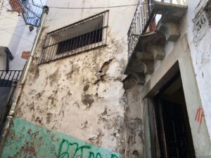 Predio en el callejón de las Animas se encuentra al borde del colapso.