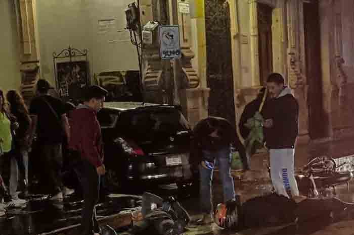 Accidente en el Centro Historico de Morelia Dos personas heridas