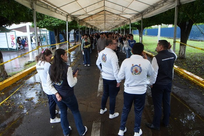 Escandalo en la UMSNH Aspirante Uso Gafas Inteligentes para Grabar