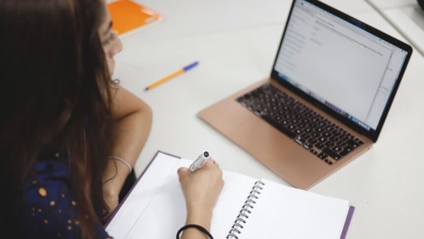 Mario Delgado Anuncia la Creacion de 5200 Nuevos Espacios en