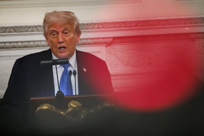 Medios reportan que Trump autoriza estrategias de ataque contra Iran