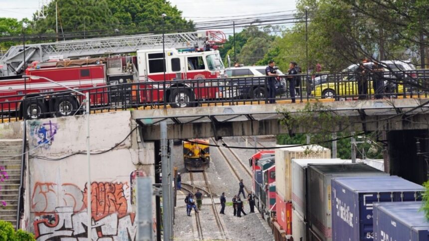 Tragedia en Queretaro Un policia pierde la vida al ser
