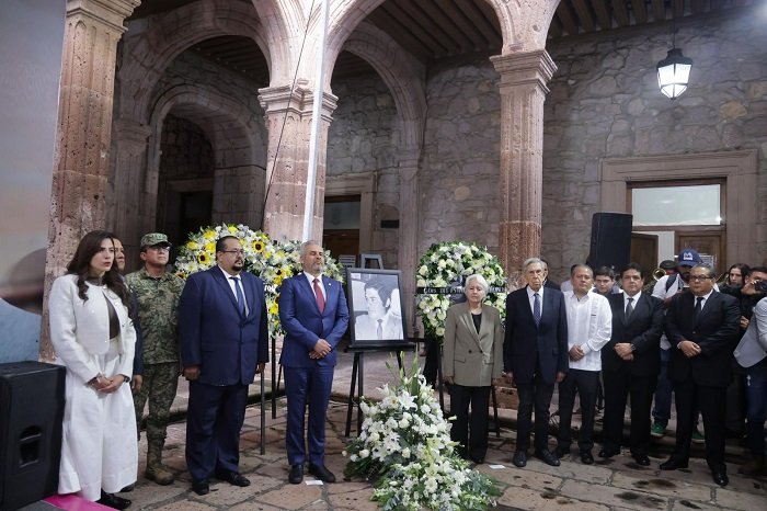 Francisco Xavier Ovando Un Legado de Lucha Social que Transformo