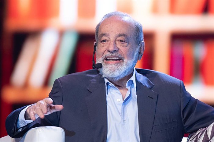 Slim Advierte sobre la Urgente Necesidad de Estrategias para Fortalecer