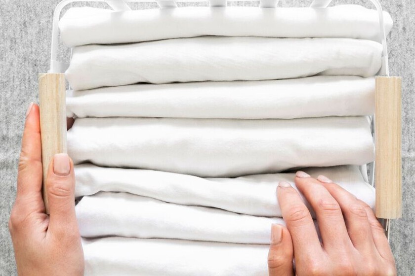 Detergente elimina las manchas más difíciles de la ropa blanca