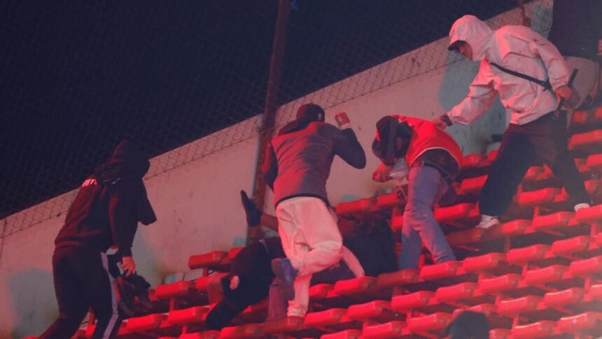 el presidente de independiente defiende a su aficion y responsabiliza