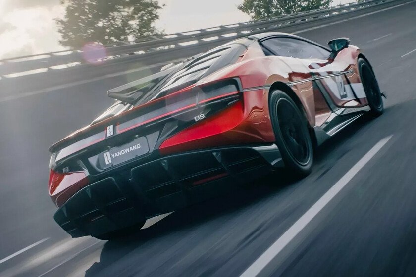 BYD U9 Xtreme supera los 3,000 hp en potencia extrema