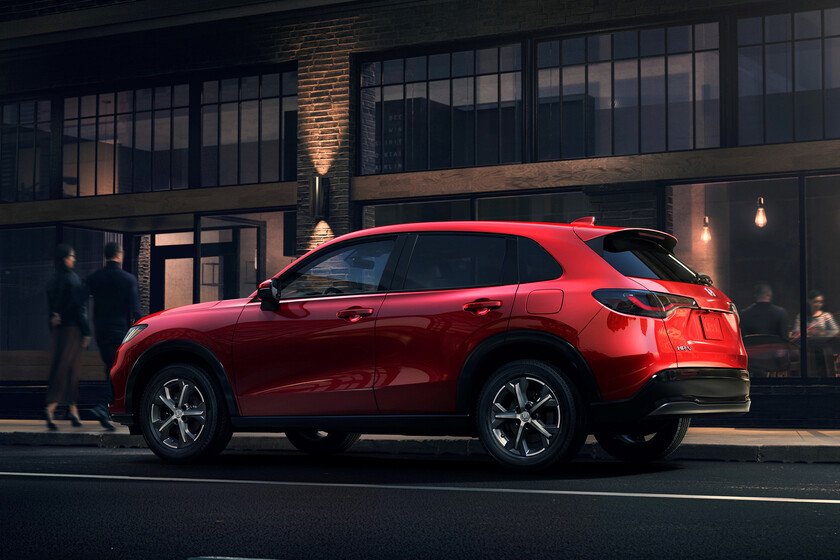 Camioneta compacta mexicana con motorización japonesa destaca por su seguridad y confiabilidad