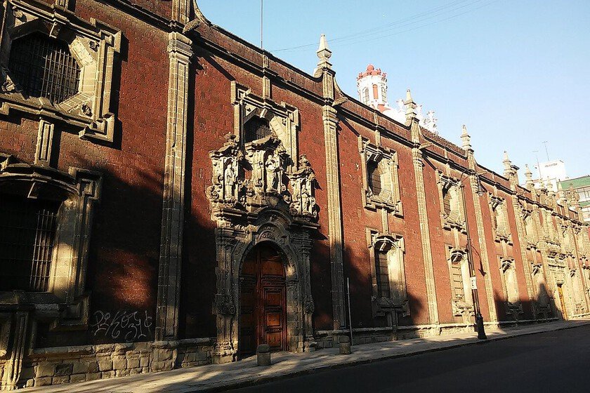 Colegio de la CDMX con más de 200 años ofrece cursos de repostería: costos y ubicación