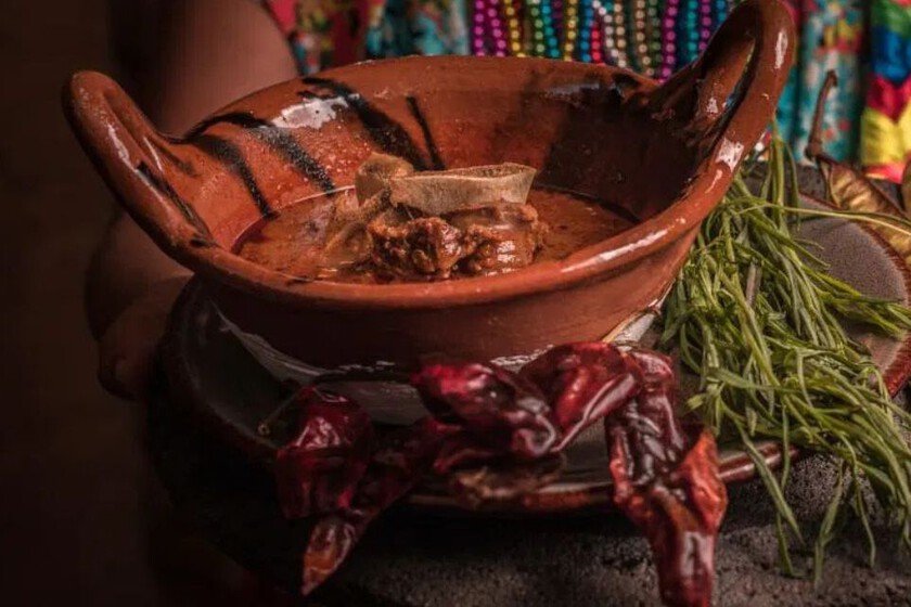 Costo elevado del platillo típico de Puebla y la Mixteca