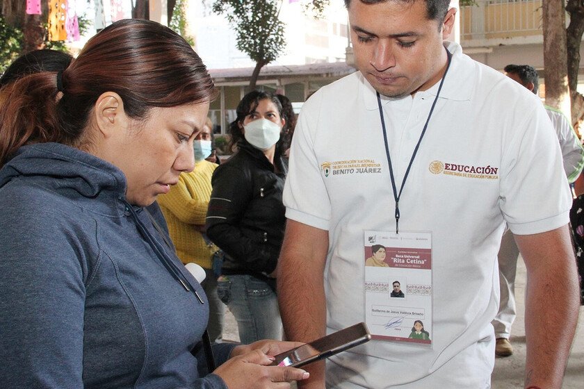 Fecha límite de inscripción para estudiantes de secundaria y monto de la beca disponible