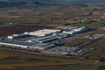 audi detiene produccion en planta de puebla debido a bloqueos