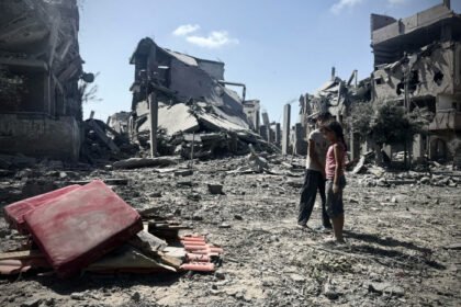 aumentan a 110 las victimas por bombardeos israelies en gaza