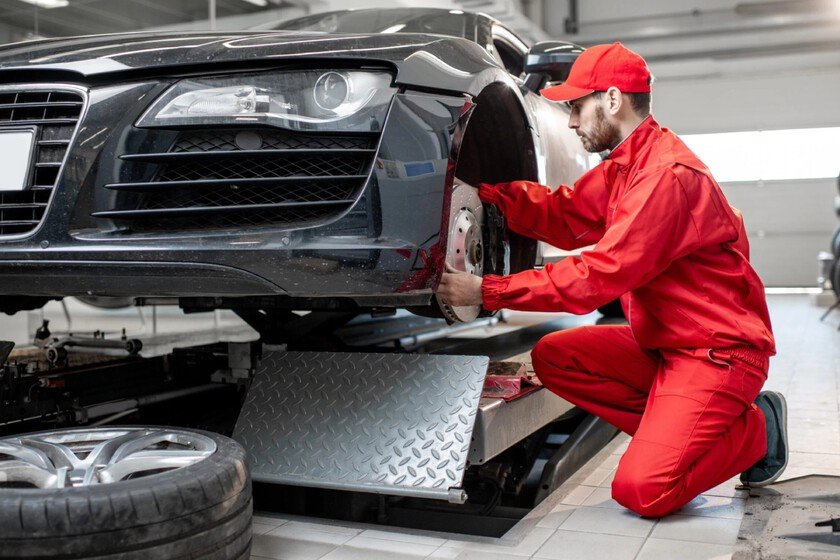 Aumento de aranceles encarece las reparaciones de vehículos en el sector automotriz