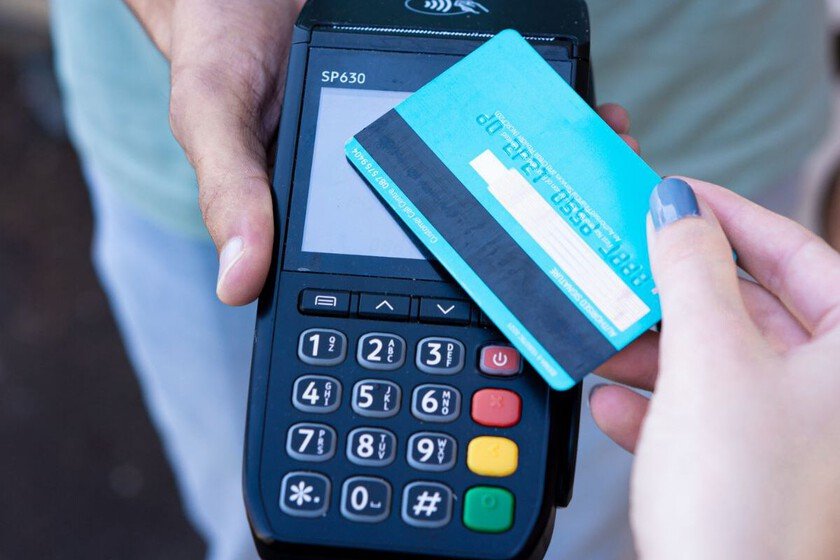 Banxico planea reducir comisiones para pagos con tarjeta en comercios pequeños