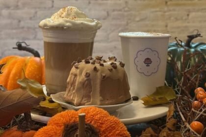 Cafetería en Puebla destaca por sus postres decorativos y su cheesecake de calabaza