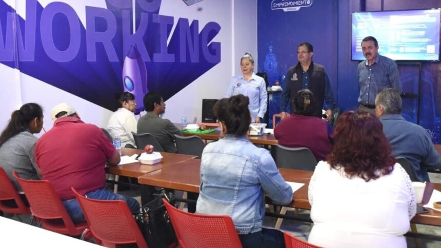 capacitacion a comerciantes del centro historico para optimizar atencion a