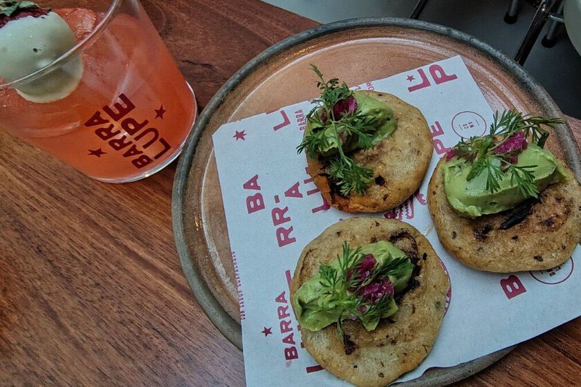 El secreto culinario en CDMX ofrece comida mexicana y cocteles originales acompañados de cumbias