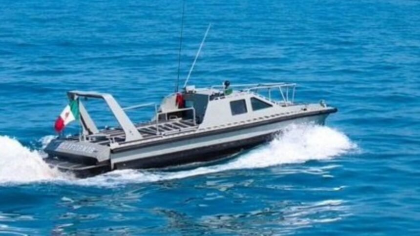 embargan embarcacion en sinaloa con 27 menores que viajaban desde