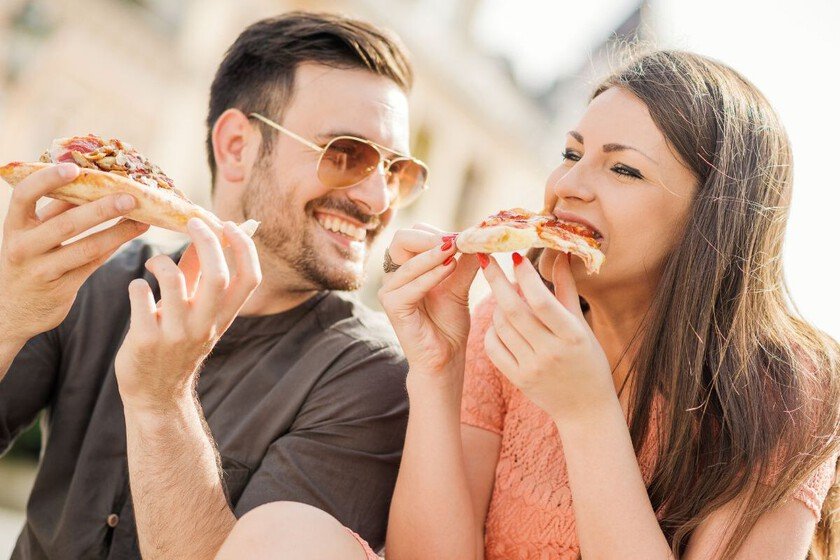 Estudio revela que casarse ya no es prioridad para muchos, que prefieren vivir el presente