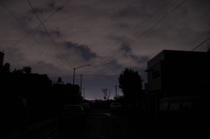 falla en linea de cfe provoca apagon en morelia tarimbaro