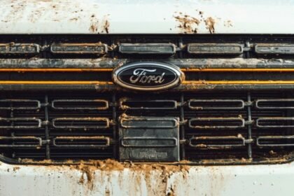 Ford y Lincoln retiran 16,000 autos en México para reparación gratuita