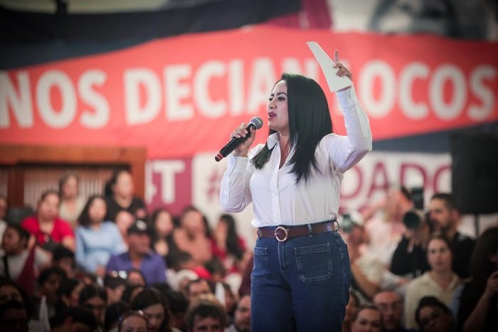 gladyz butanda solicita unidad para contrarrestar el conservadurismo