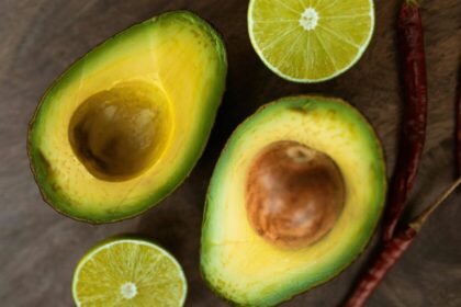 Métodos efectivos para prevenir la oxidación del aguacate, según un experto