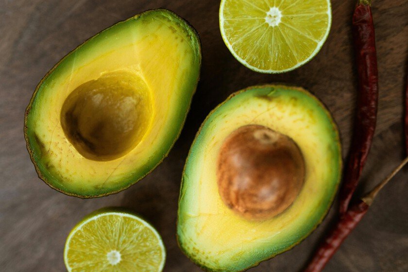 Métodos efectivos para prevenir la oxidación del aguacate, según un experto