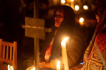 michoacan presenta su cultura purepecha con panteon y altar monumental