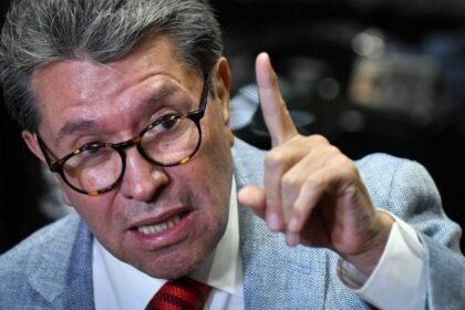 monreal confirma que la consejera juridica fue informada sobre la