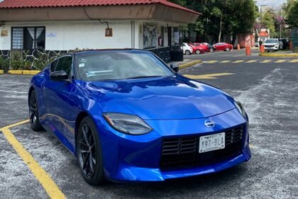 Nissan Z supera en ventas al Toyota Supra gracias a su rendimiento y características destacadas