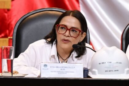 oposicion critica a cfe por huachicoleo electrico y apagones responde