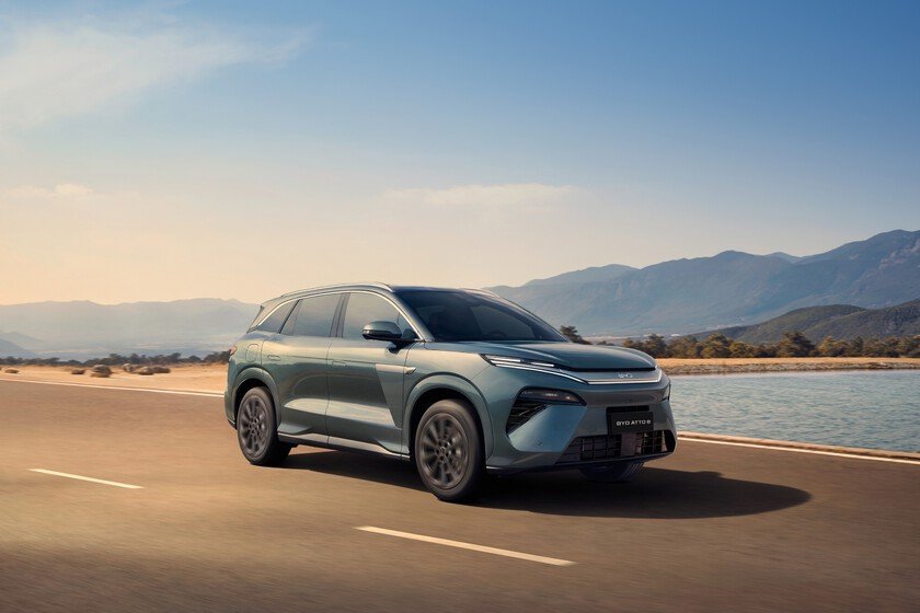 Presentan motor turbo híbrido de 480 HP con 1,030 kilómetros de autonomía y capacidad para 7 pasajeros