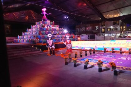 recuerdan a difuntos en pachuca con sones huastecos y ambiente