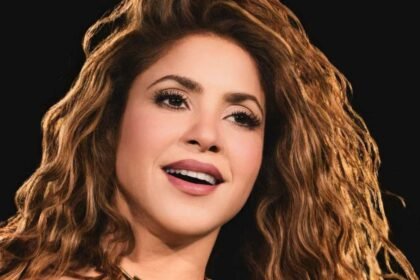 Shakira homenajea a Colombia en colaboración con el Grupo Niche