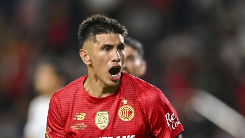 toluca triunfa sobre galaxy con gol en el ultimo minuto