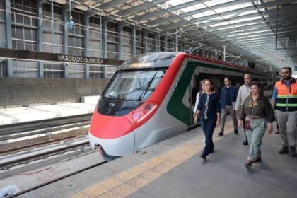 Tren El Insurgente comenzará operaciones en enero de 2026 tras más de diez años de retraso