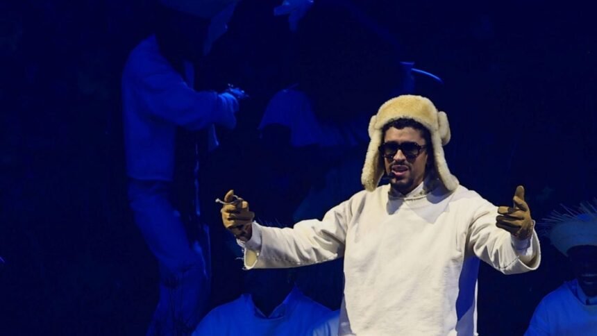 trump califica de ridicula la eleccion de bad bunny para