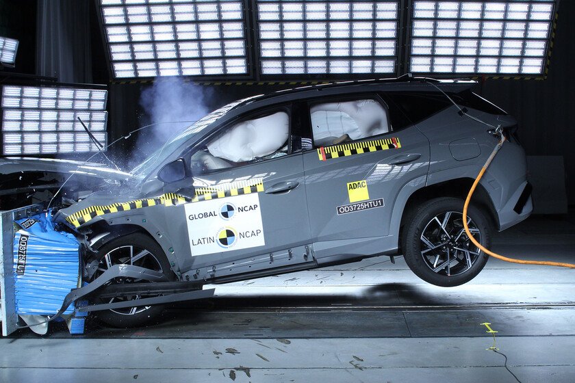 Una pasó con honores y la otra reprobó con cero, análisis para México