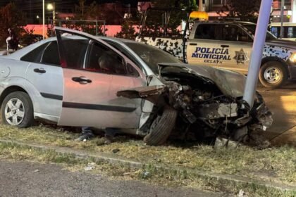 accidente en celaya causa cinco heridos en el eje clouthier