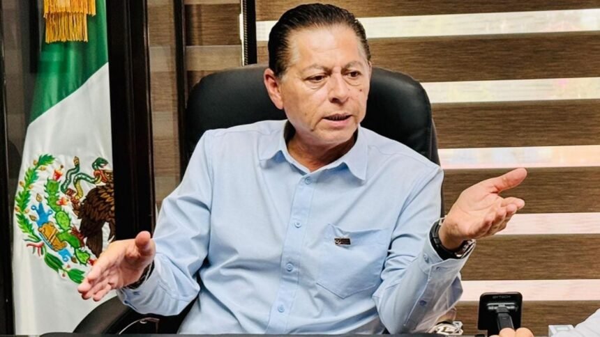 alcalde de san luis rio colorado se une a funcionarios