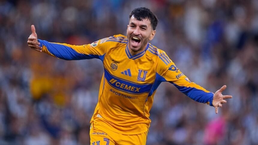 angel correa marca su primer gol en el clasico regio