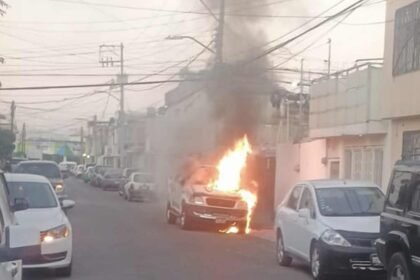 ataque incendiario en irapuato frente a la oficina de la