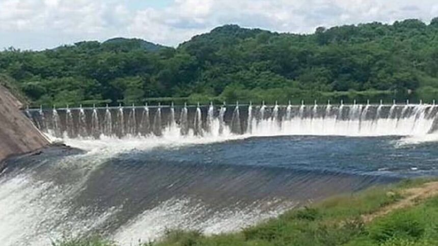 aumento del rechazo al acueducto solis leon proponen el ahorro como