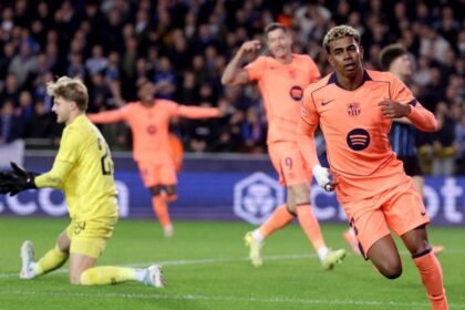 barcelona empata con brujas en un partido de alta tension