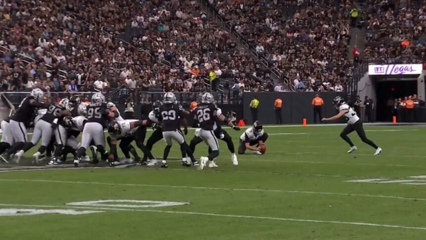 cam little pateador de los jaguars establece nuevo record en