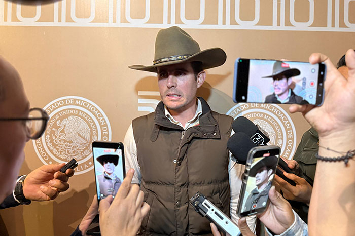 carlos bautista demanda la identificacion de los autores intelectuales del