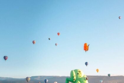 cielo colorido de leon disponible para toda la poblacion