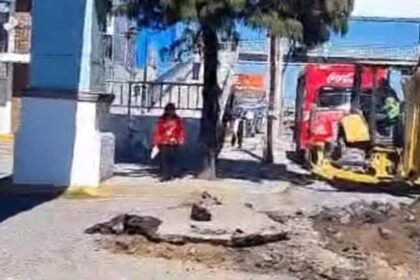 cierre de acceso a fraccionamiento por obras en santa catarina